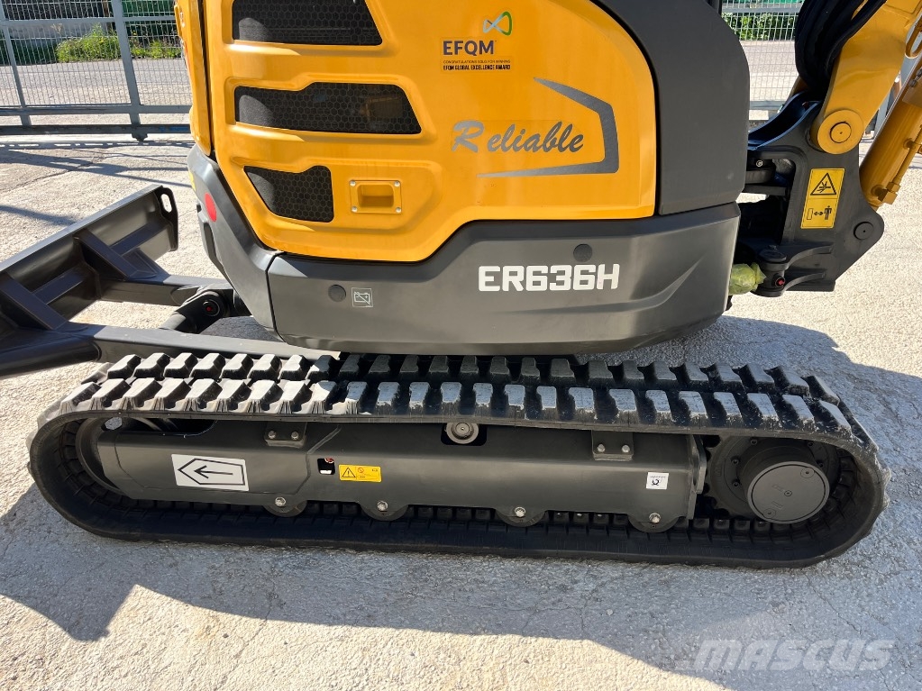 SDLG ER636H حفارات وسط 7 طن - 12 طن
