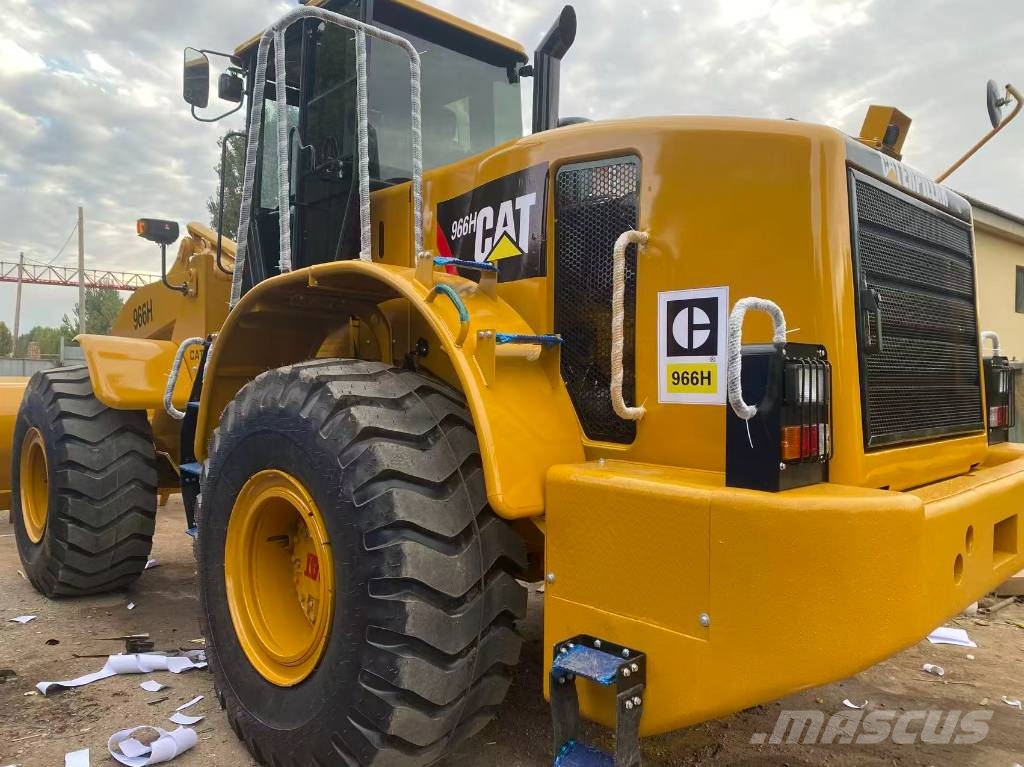 CAT 966 H Pale gommate