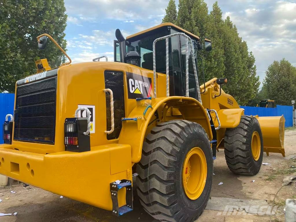 CAT 966 H Pale gommate