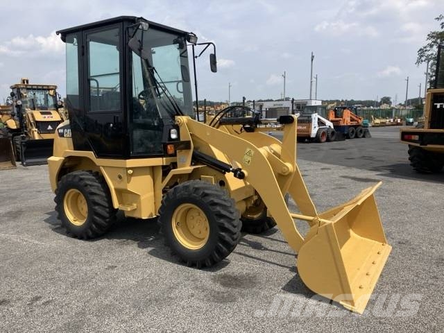 CAT Loader 901B2 Teleskooppikuormaajat