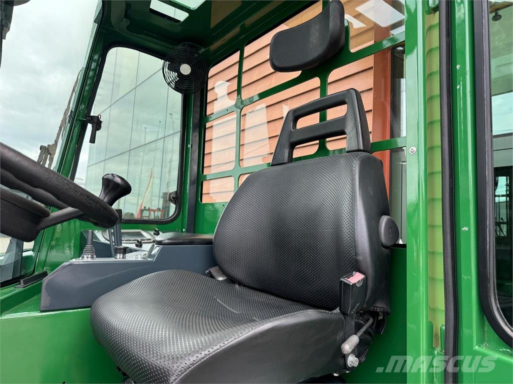 Combilift C4500ET / Triplex 5500 mm / Battery 2023 year Montacargas de 4 vías