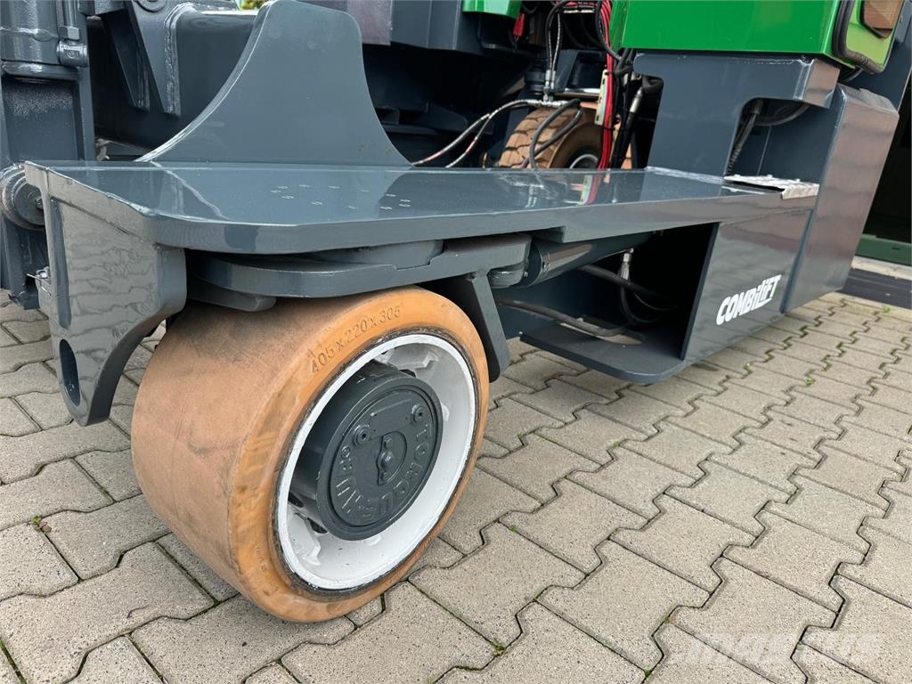 Combilift C4500ET / Triplex 5500 mm / Battery 2023 year Nelitietrukit