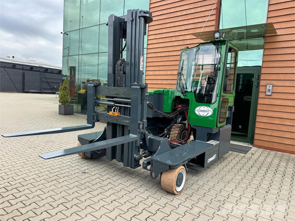 Combilift C4500ET / Triplex 5500 mm / Battery 2023 year Nelitietrukit