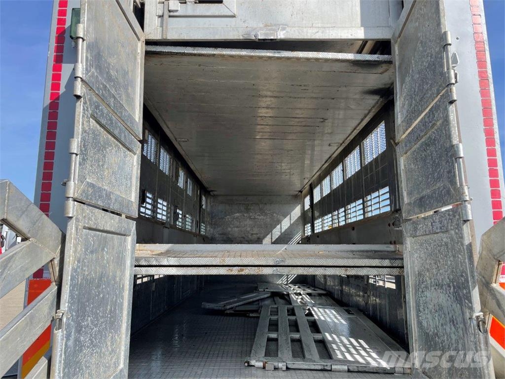 DAF FAR XF 105.510 preprava zvierat 6x2 retarder autom Camiones de ganado