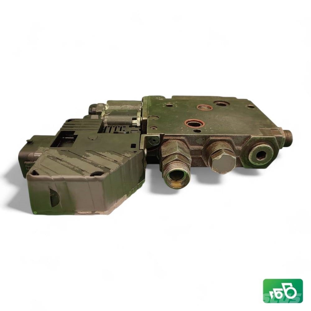 Fendt 820 Vario EHR Section Control Valve G718960030016, wilkowo,  wielkopolskie, Poland - Used hydraulics - Mascus