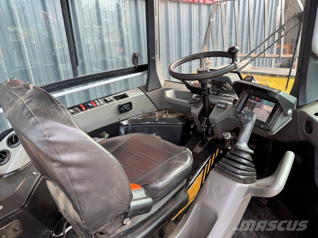 Wacker Neuson DV60 Dual View 6Ton Swivel Dumper Site dumpers