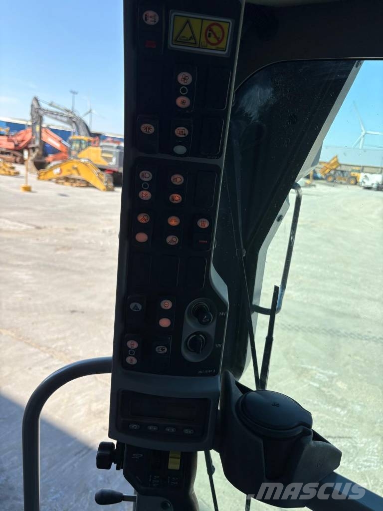 CAT 120 M VHP (CE certified - verified low hours) Gréderek