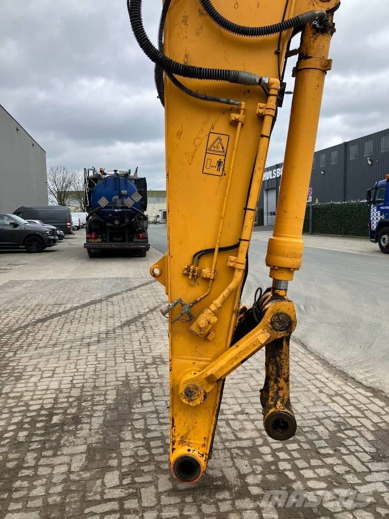 Hitachi ZX300 LC-6 Верижен екскаватор