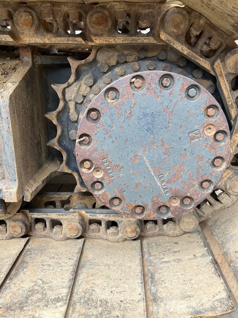 Hitachi ZX300 LC-6 Верижен екскаватор