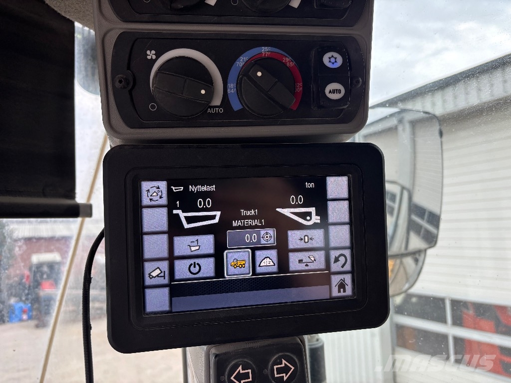CAT 972 M Pale gommate