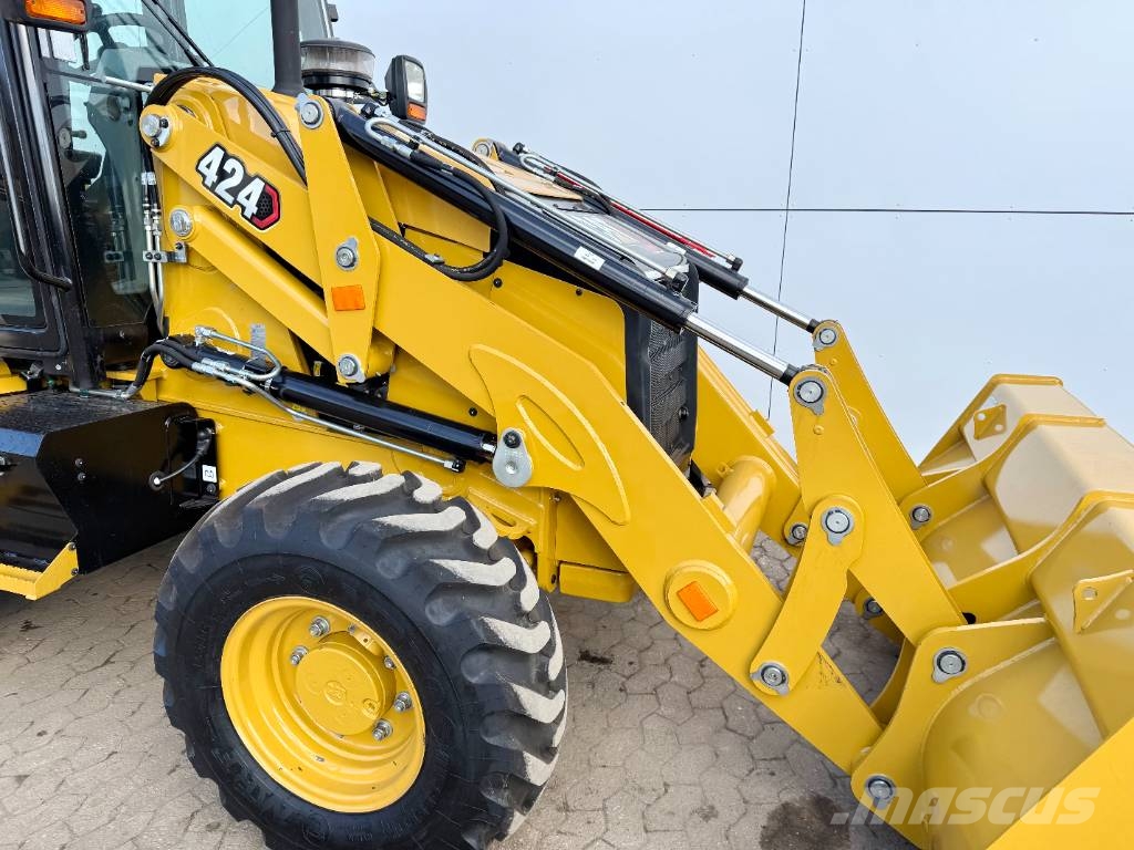 CAT 424 4WD - Hammer Lines / Airco Εκσκαφείς Φορτωτές τύπου JCB
