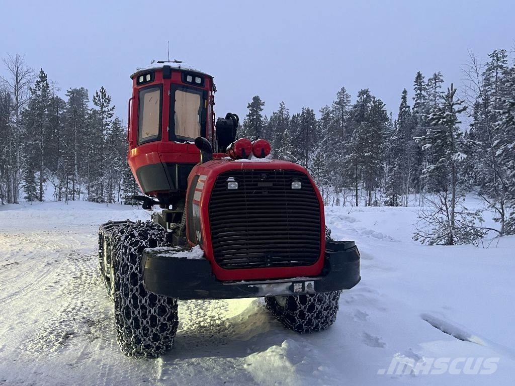 Komatsu 901 Harvestory