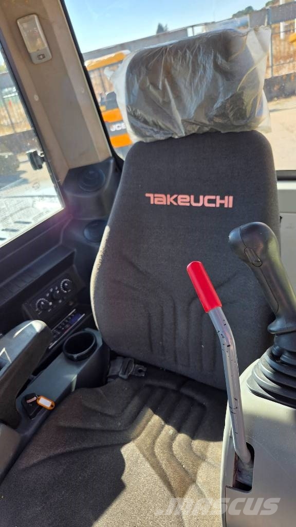 Takeuchi TB 290 Средни екскаватори 7т - 12т