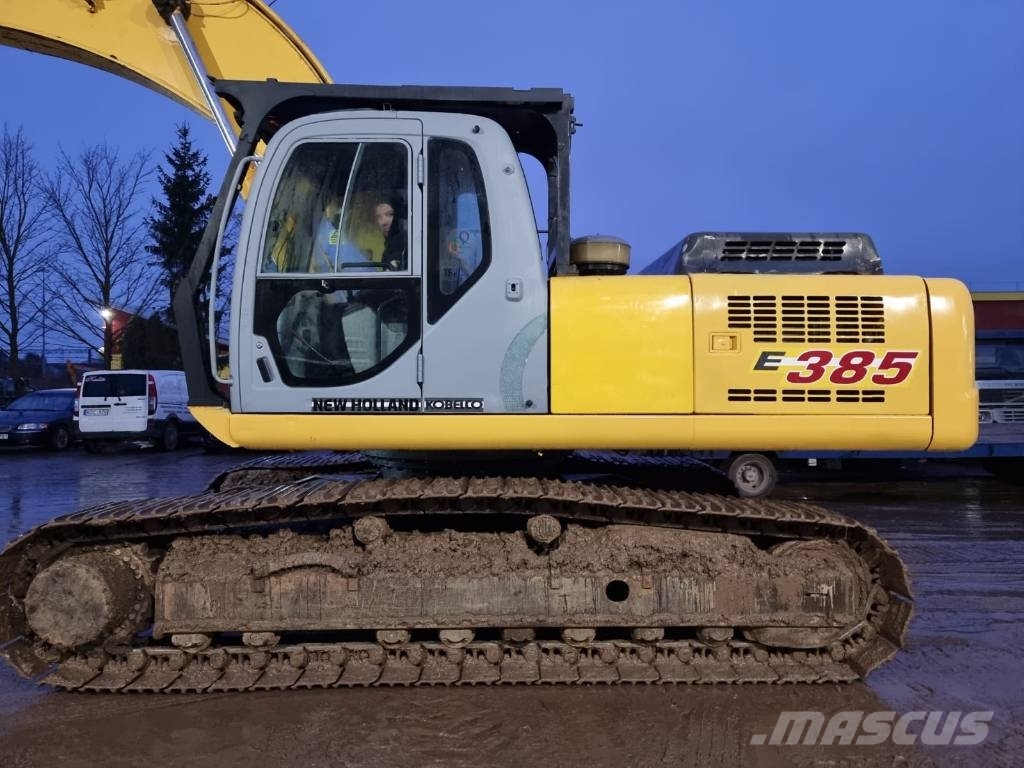 New Holland E 385 Raupenbagger