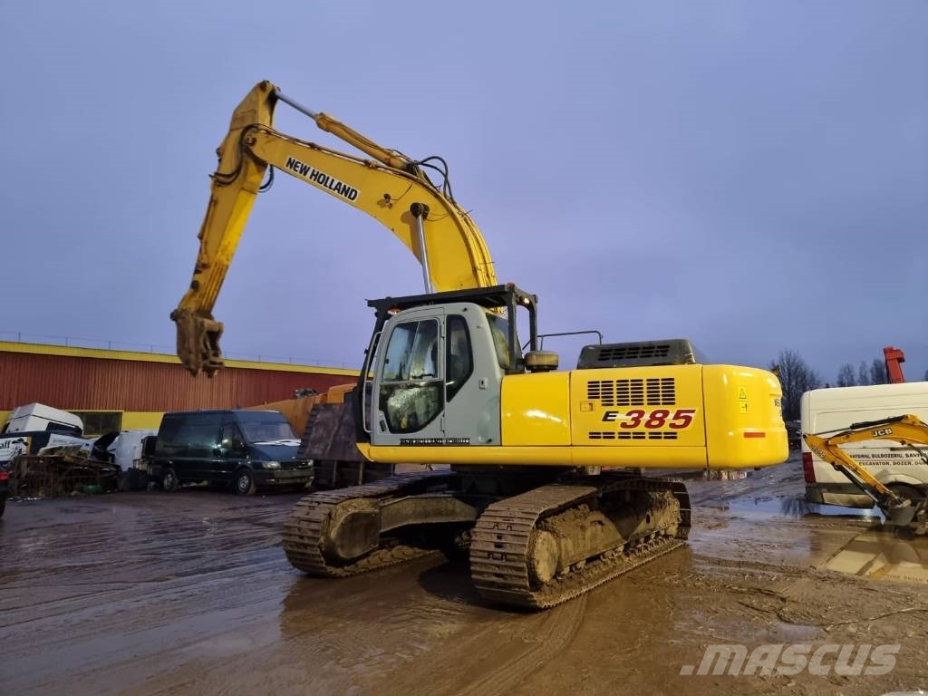 New Holland E 385 Raupenbagger