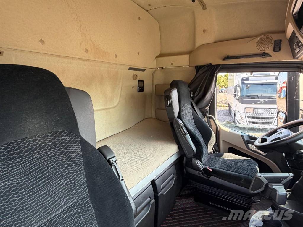 Mercedes-Benz ACTROS 2551 Serie 2252 中古トラクターヘッド | トレーラーヘッド