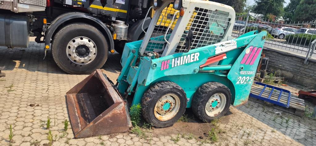 Mustang 2022 Skid steer loderler