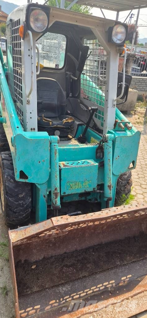 Mustang 2022 Skid steer loderler