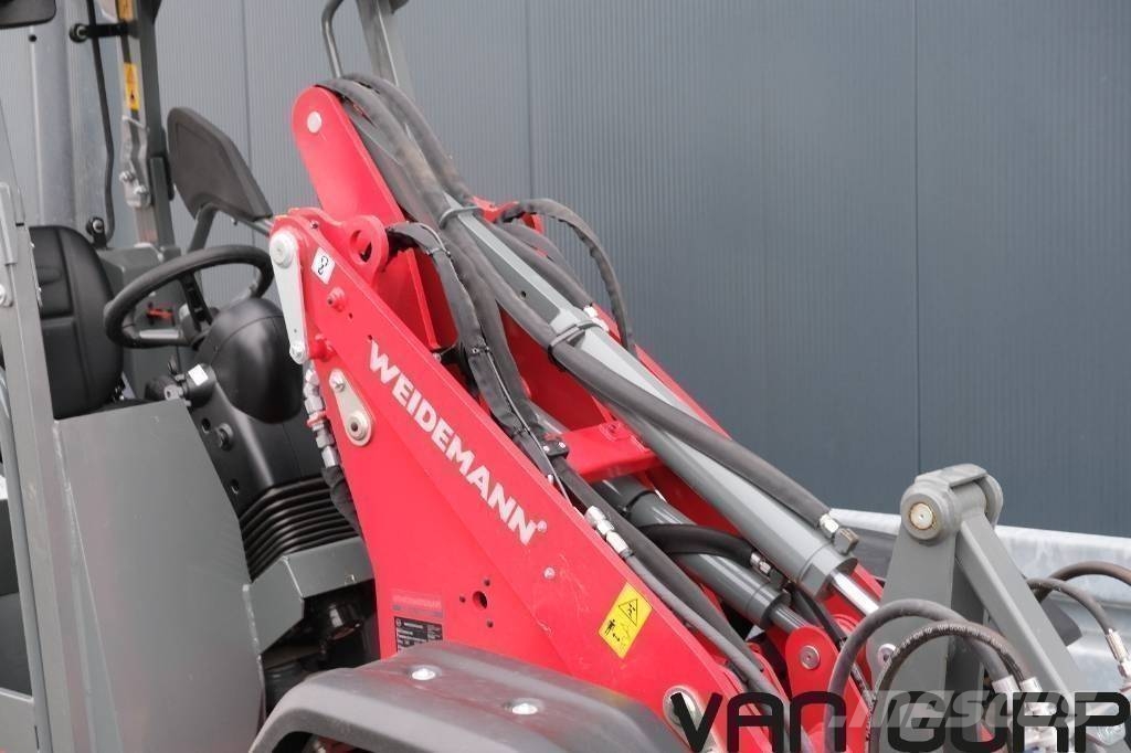 Weidemann 1260LP | 2025 | euro aufnahme Gumikerekes homlokrakodók