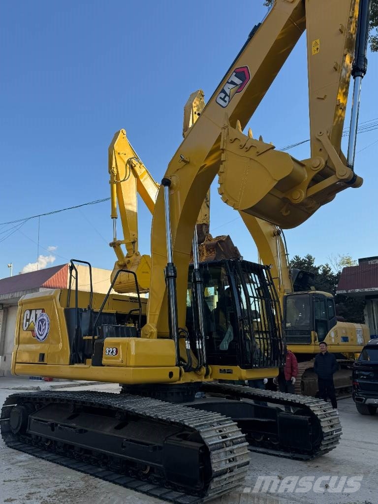 CAT CAT323 حفارات وسط 7 طن - 12 طن