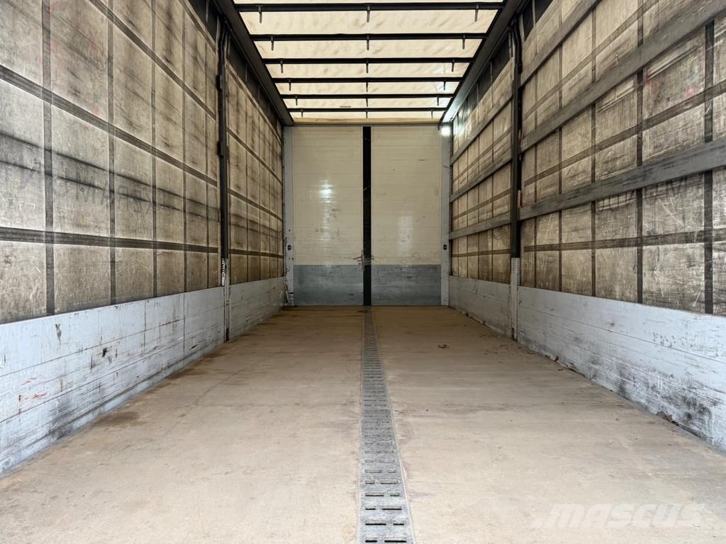 Mercedes-Benz Antos 2640 6x2 Euro 6 – Schuifzeil – Schuifdak – B Kofferaufbau