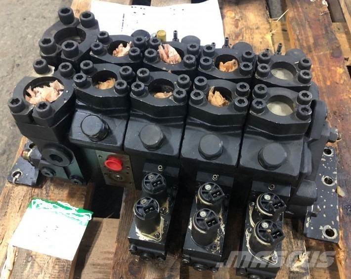 Volvo L 180 hydraulic distributor Hydraulique
