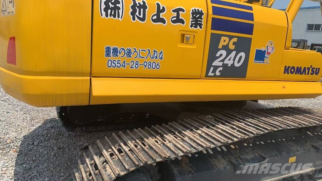 Komatsu PC 240 LC Верижен екскаватор
