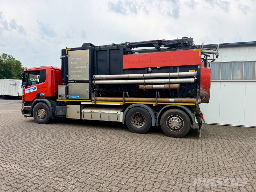 Scania P 450 6x2 E 6 mit DISAB DL 10 Vacturion Saug- und Druckwagen