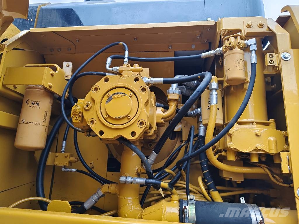 CAT 345BL Гусеничні екскаватори
