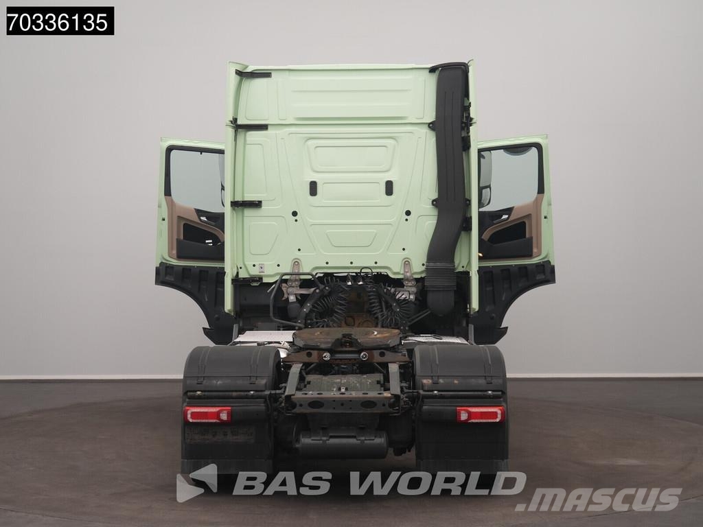 Mercedes-Benz Actros 1845 4X2 BigSpace Retarder Hydraulic APK 05 Vetopöytäautot