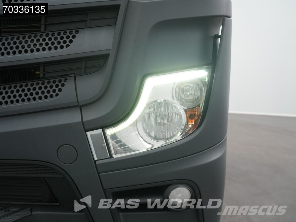 Mercedes-Benz Actros 1845 4X2 BigSpace Retarder Hydraulic APK 05 Vetopöytäautot