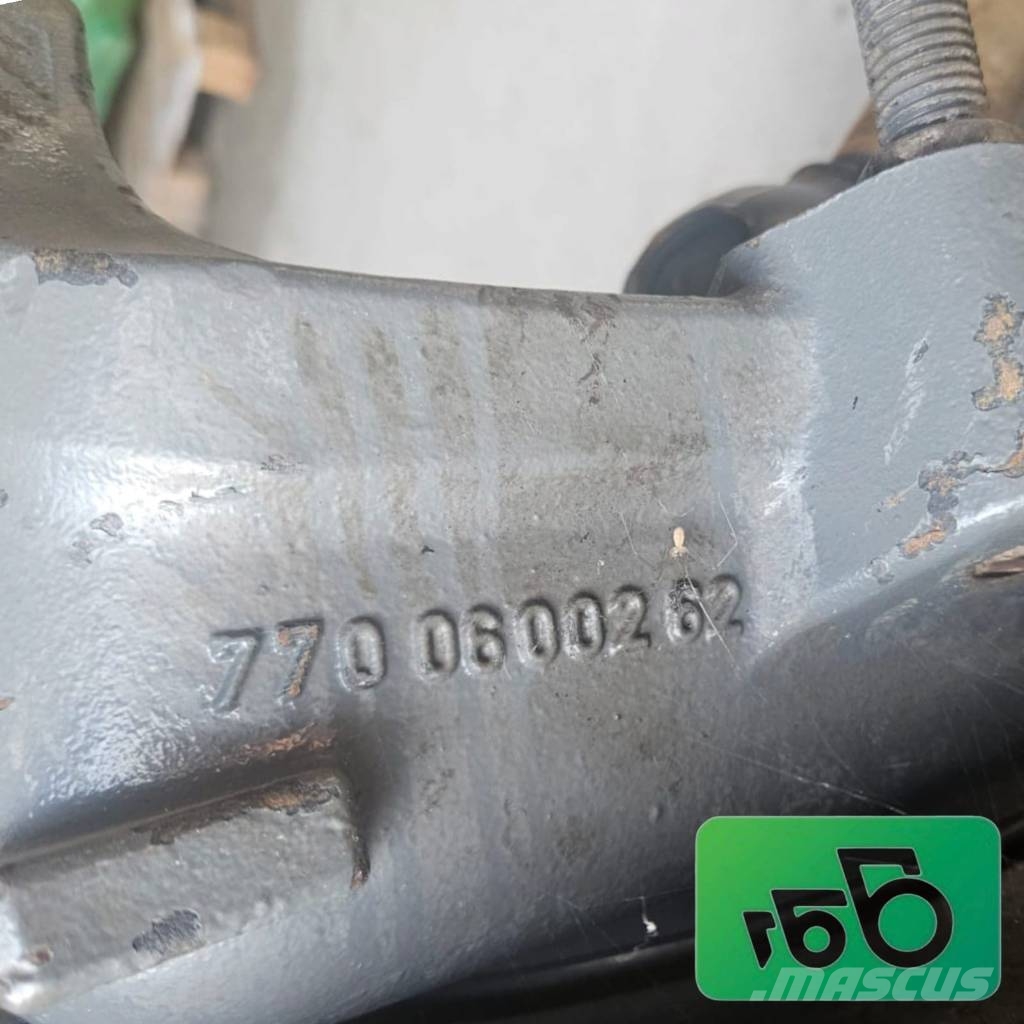 Fendt 930 Vario Steering knuckle reduction gear, hub, reducer 77000600262 底盘和悬架