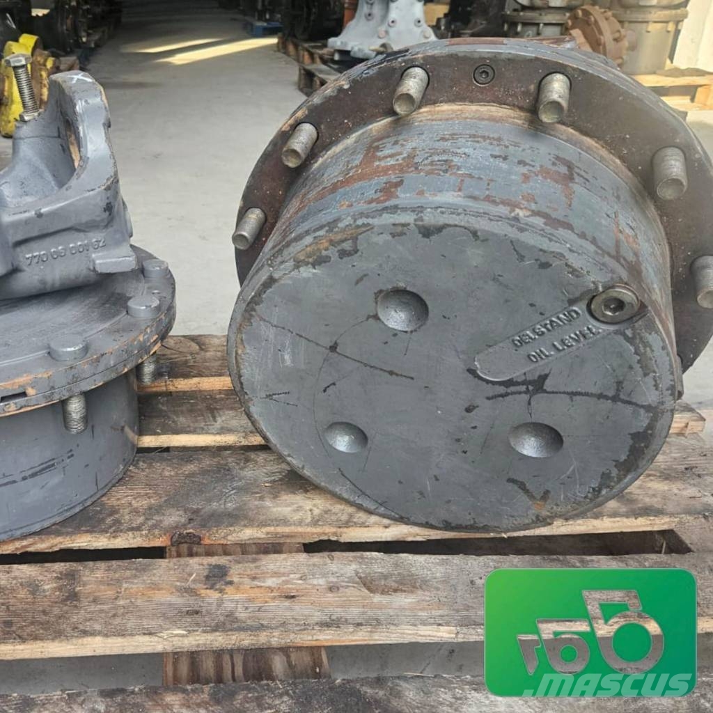 Fendt 930 Vario Steering knuckle reduction gear, hub, reducer 77000600262 底盘和悬架