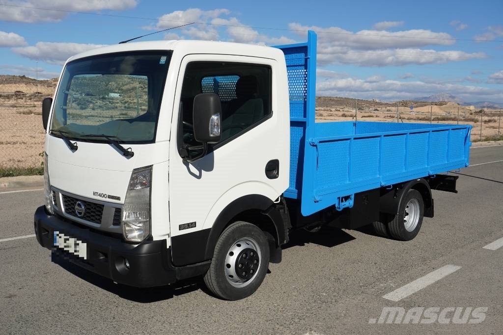 Nissan NT400 CARROCERIA ABIERTA Caminhões com cortinas laterais