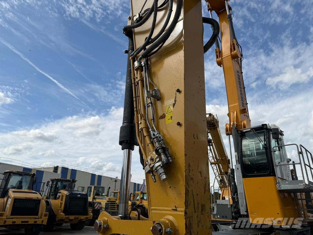 CAT 324 E . Excavadoras sobre orugas