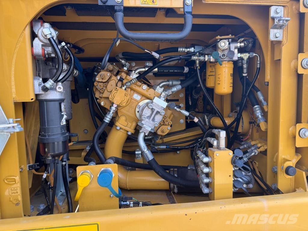 CAT 324 E . Excavadoras sobre orugas