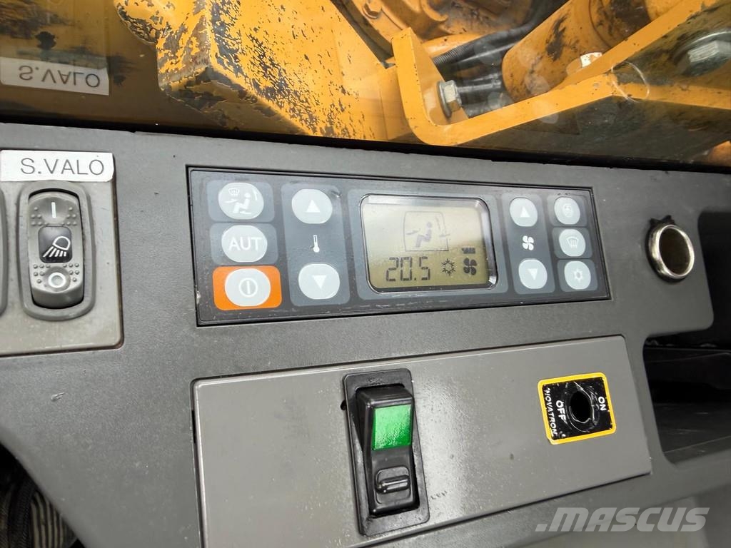 CAT 324 E . Excavadoras sobre orugas