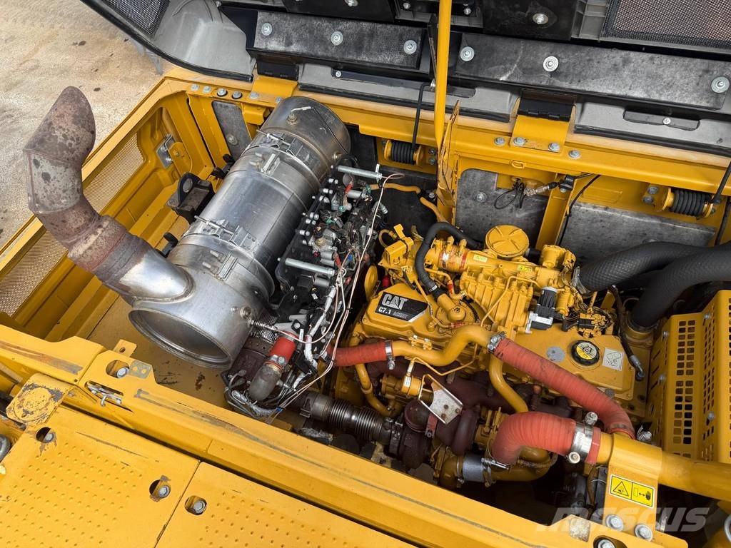 CAT 324 E . Excavadoras sobre orugas