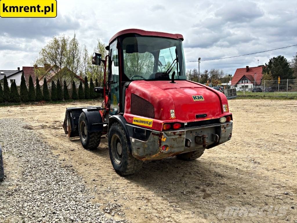 JCB 406 Rataslaadurid