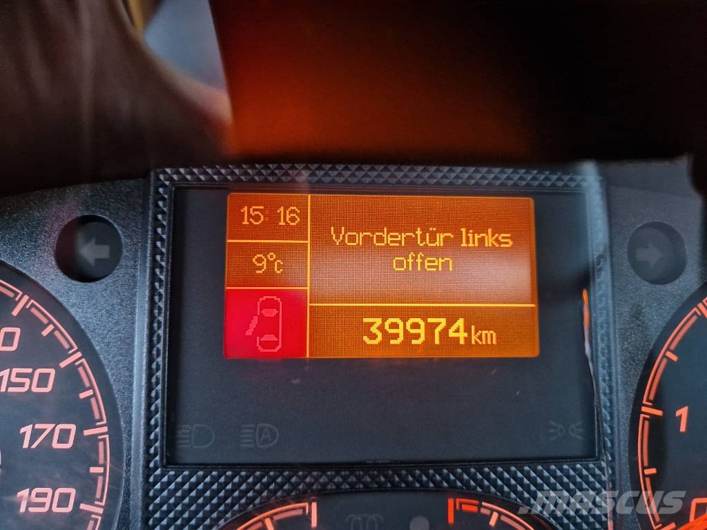Opel Movano G130 شاحنة مقفلة