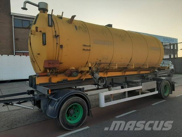 Renders tankwagen مقطورات ذات صهاريج