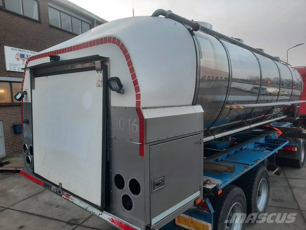 Renders tankwagen مقطورات ذات صهاريج