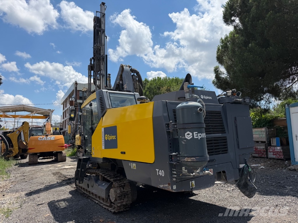 Atlas Copco Flexiroc T 40 Surface drill rigs