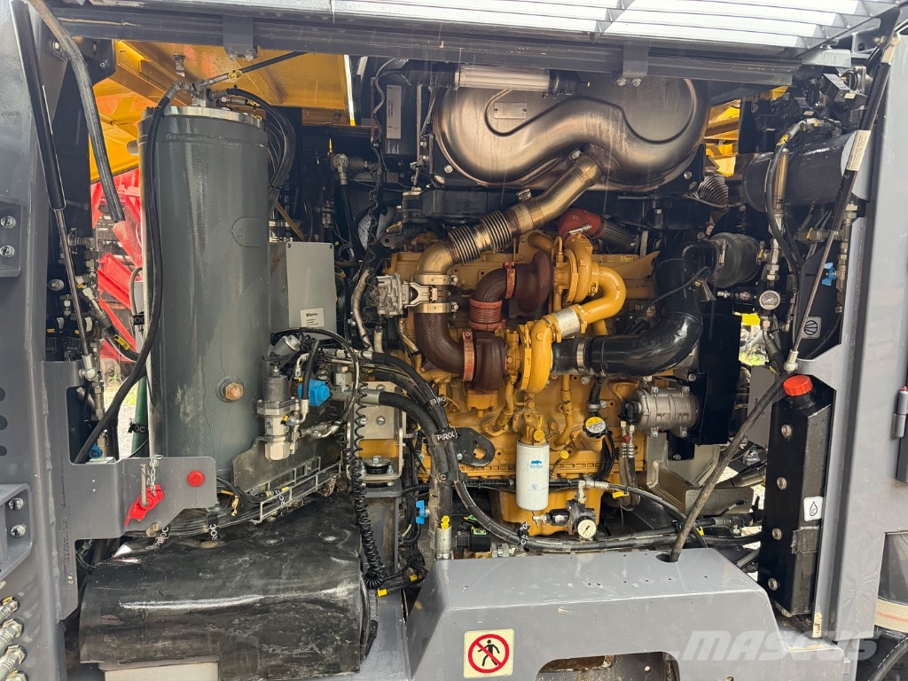 Atlas Copco Flexiroc T 40 Surface drill rigs