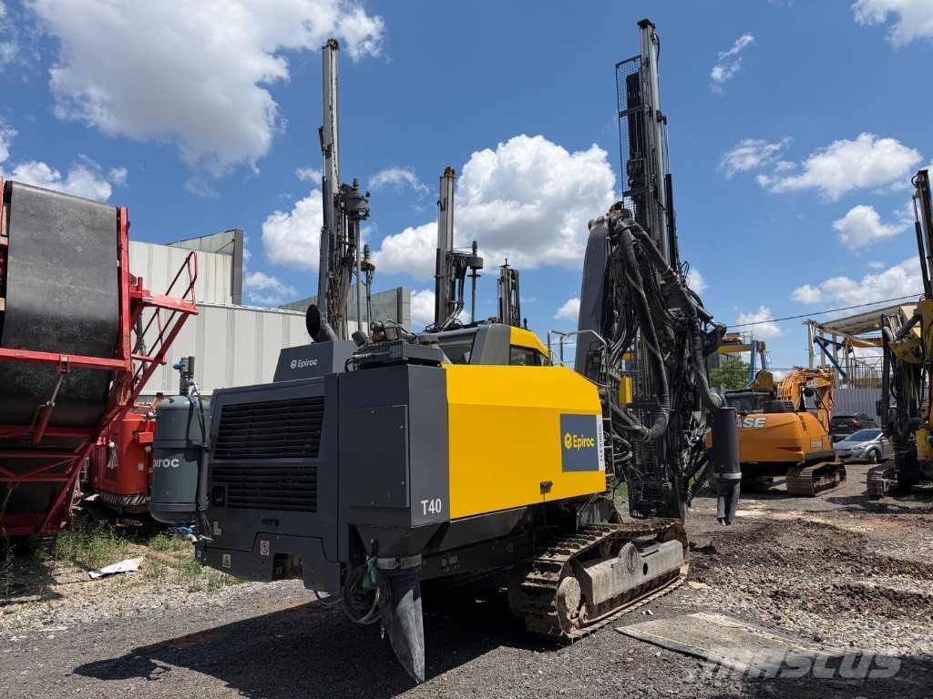 Atlas Copco Flexiroc T 40 Surface drill rigs