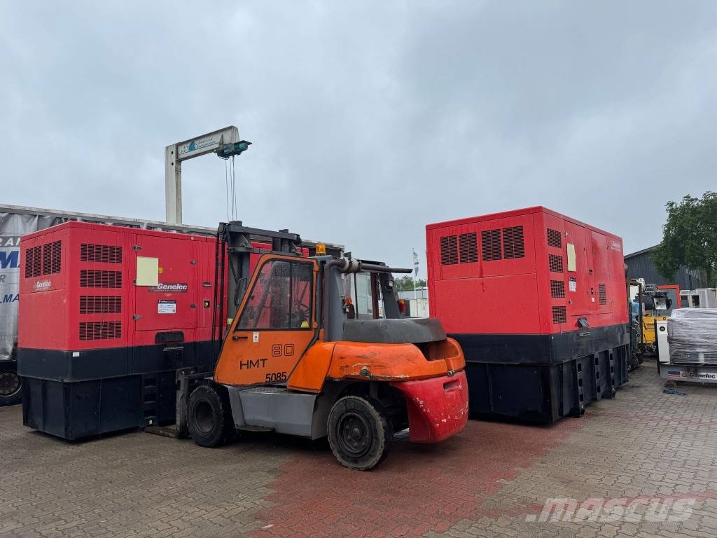Doosan 2x 400 KVA Stromaggregat Doosan Notstromaggregat 柴油發電機