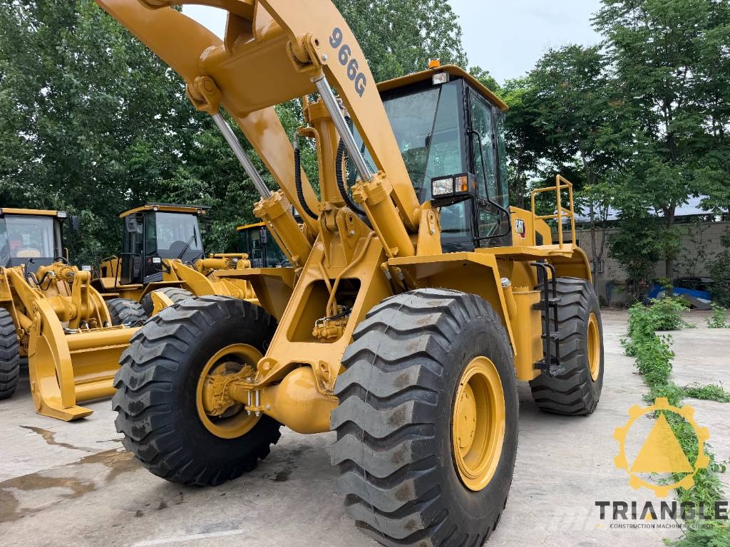 CAT 966 G Kolesni nakladalci