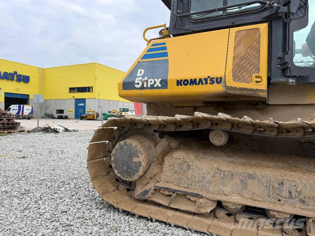 Komatsu D 51 PX-22 Гусеничные бульдозеры