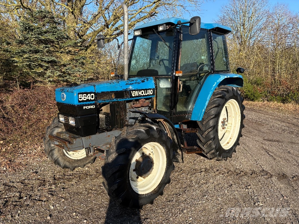 New Holland 5640 Traktorer