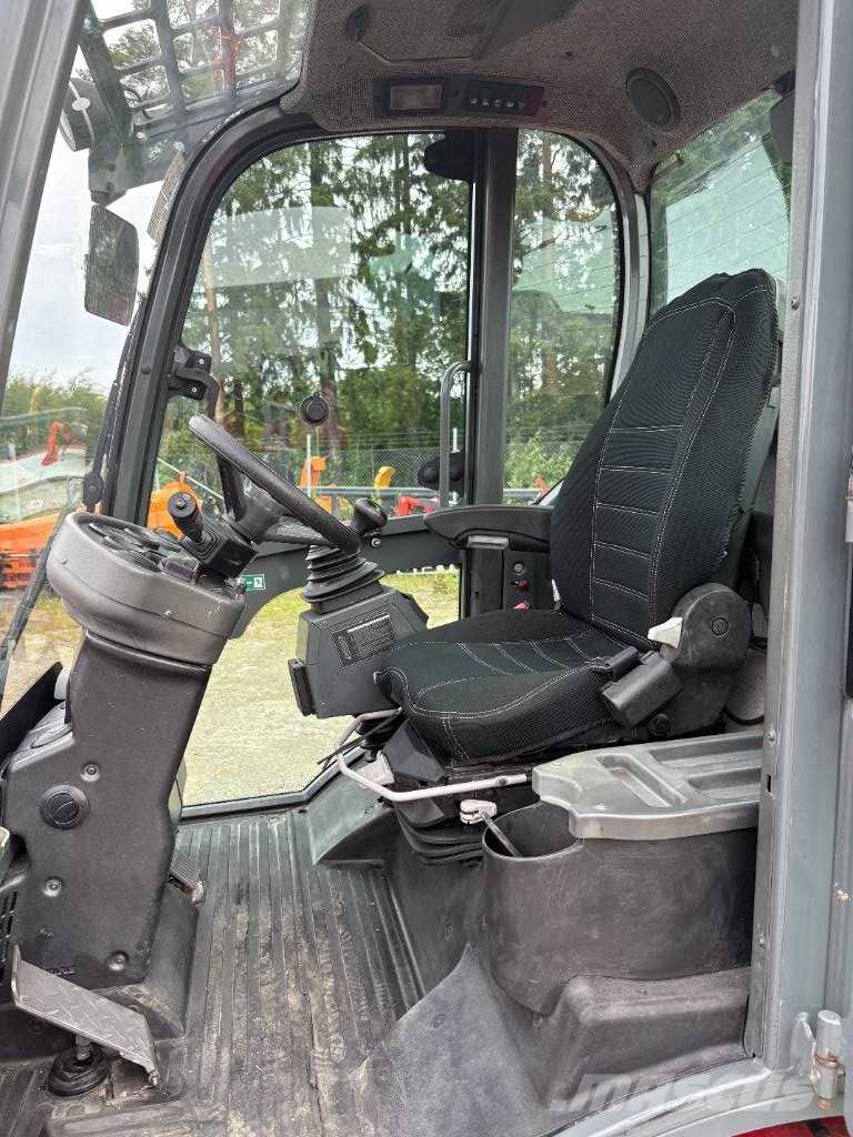 Weidemann 4070 Naudoti ratiniai krautuvai